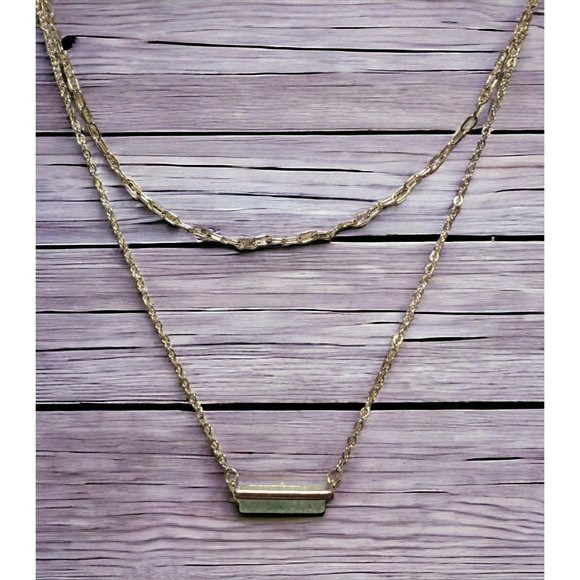 Minimalist Layered Chain Stone Necklace - Picture 5 of 7